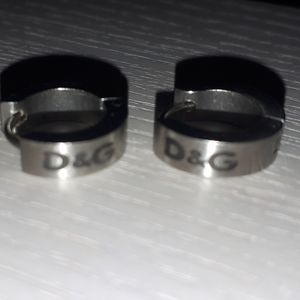 D&G EARRINGS